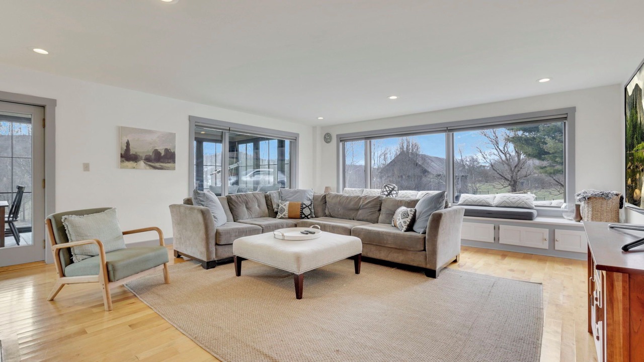 Photo of Bedroom in Logan