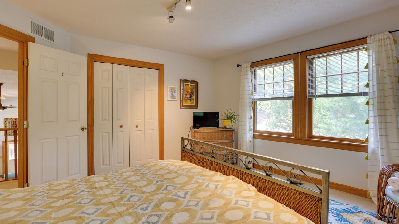 Photo of Bedroom in Tannersville