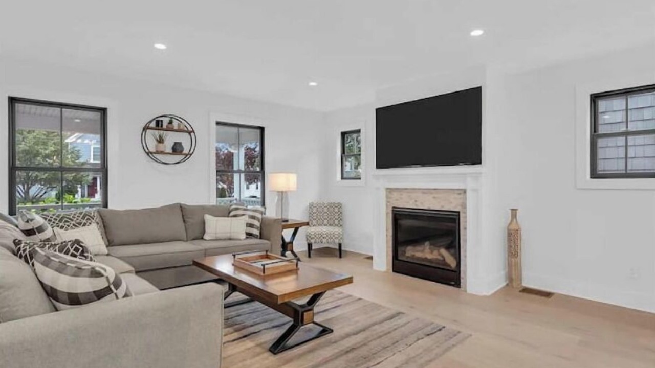 Photo of Livingroom in Spring Lake