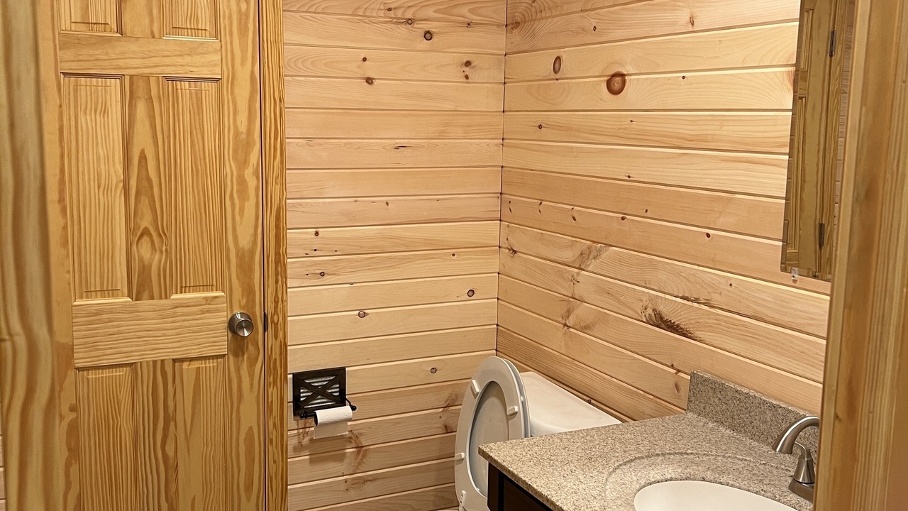 Photo of Bathroom in Driftwood