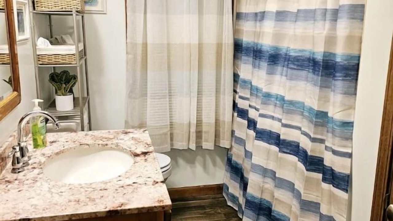 Photo of Bathroom in Port Clinton
