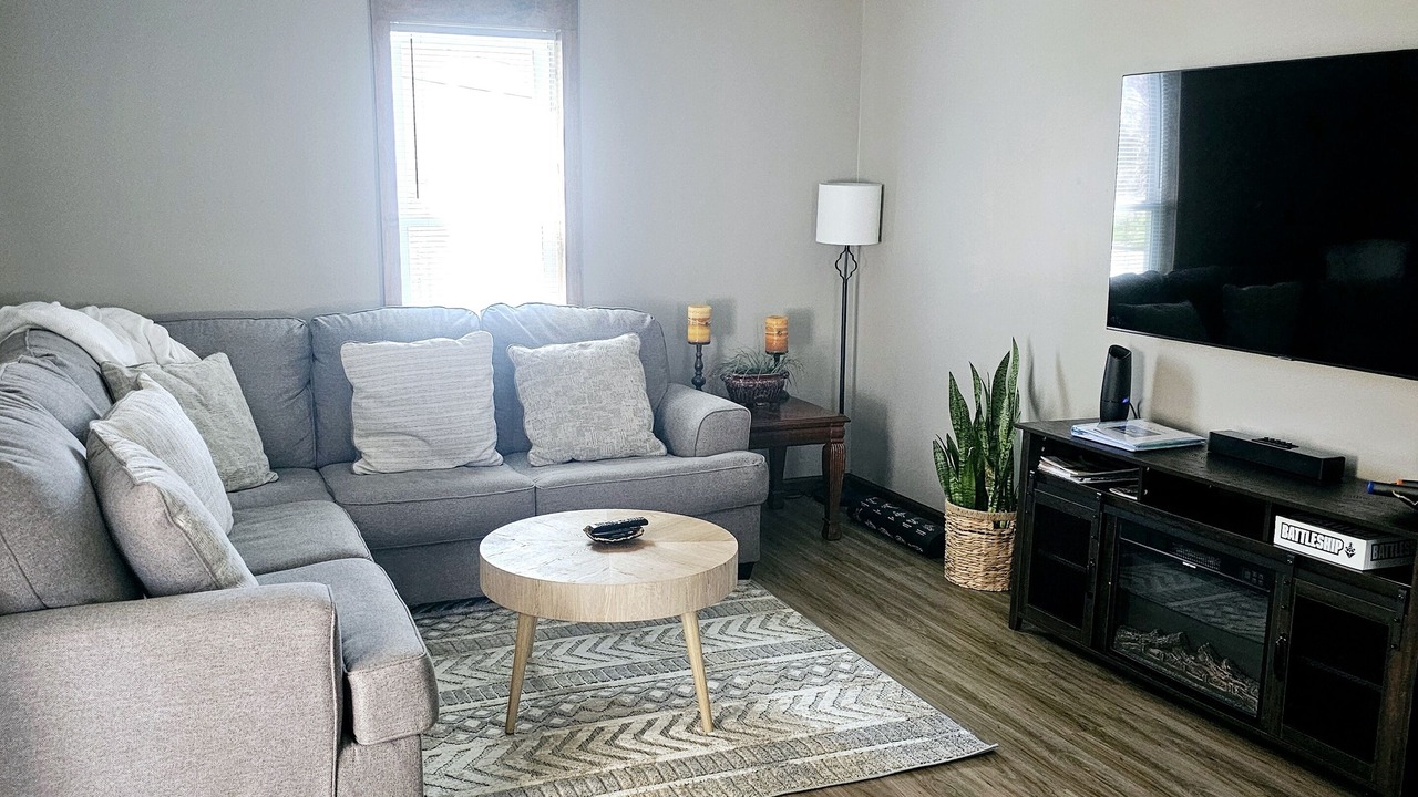 Photo of Livingroom in Port Clinton