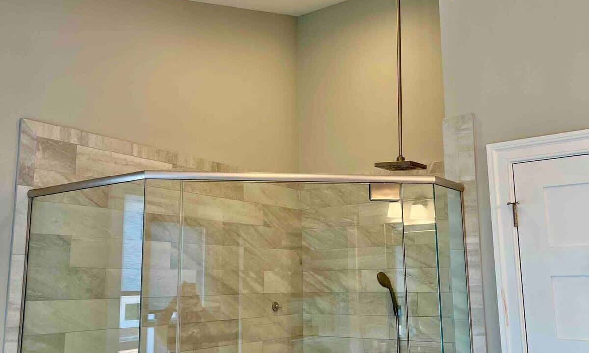 Photo of Bathroom in Edgewater