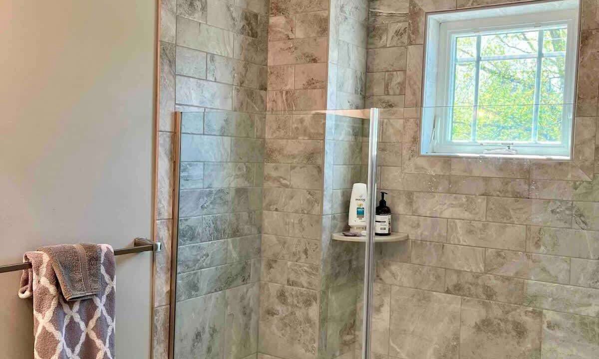 Photo of Bathroom in Edgewater