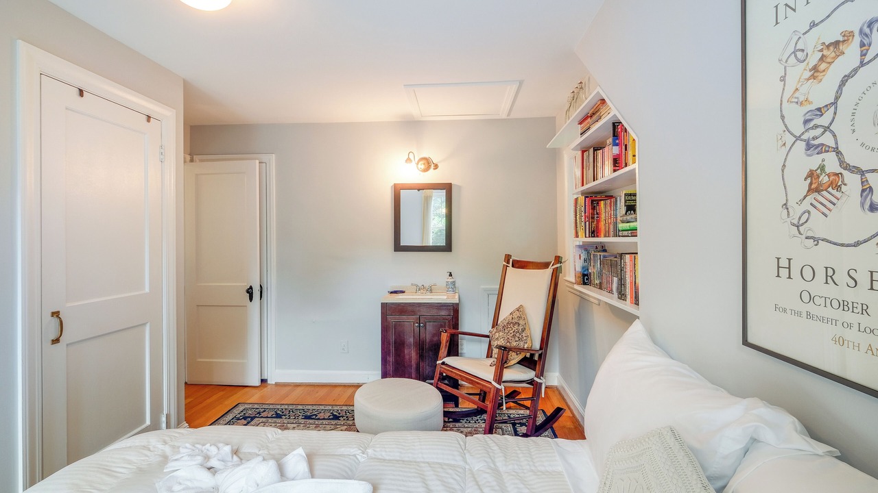 Photo of Bedroom in Silver Spring