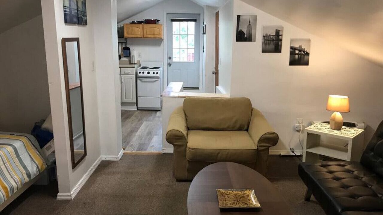 Photo of Livingroom in Communipaw
