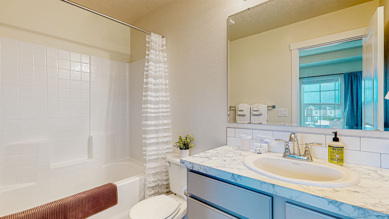 Photo of Bathroom in Southwest Ada County Alliance