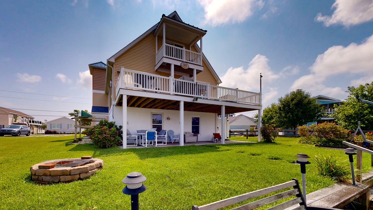 Photo of Patio Balcony in Keen-Wik On the Bay