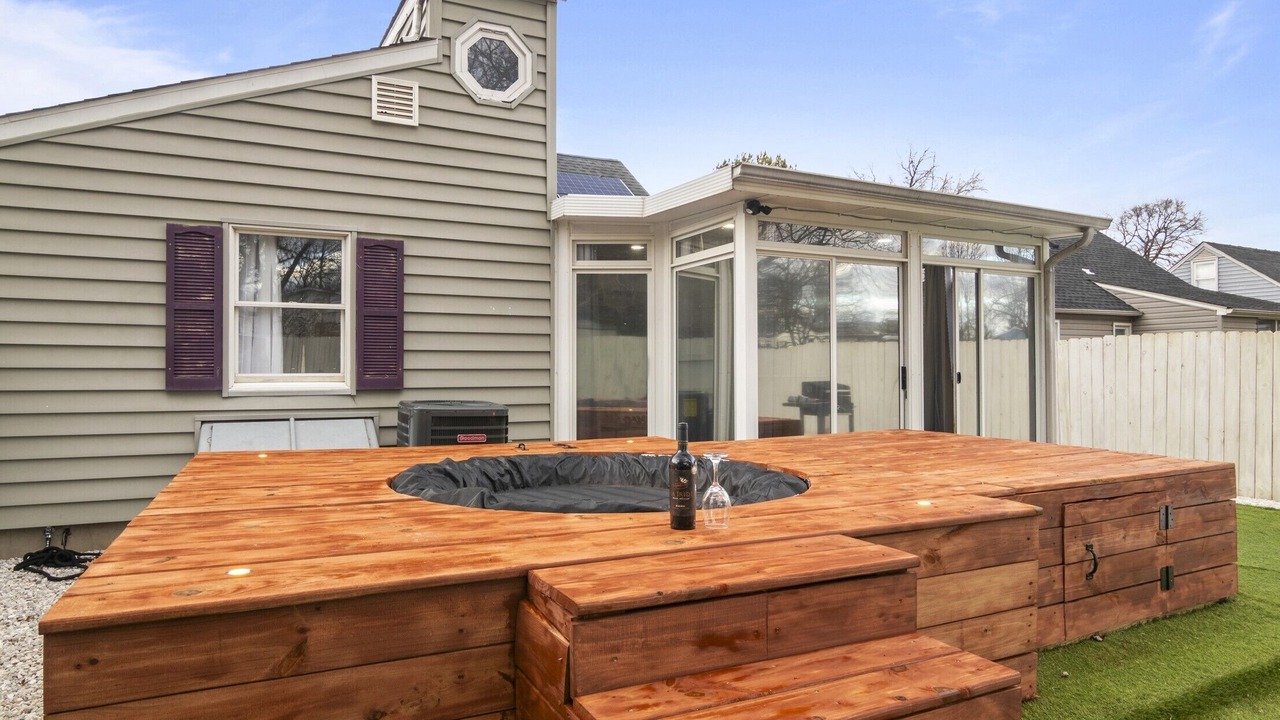 Photo of Patio Balcony in Glen Burnie