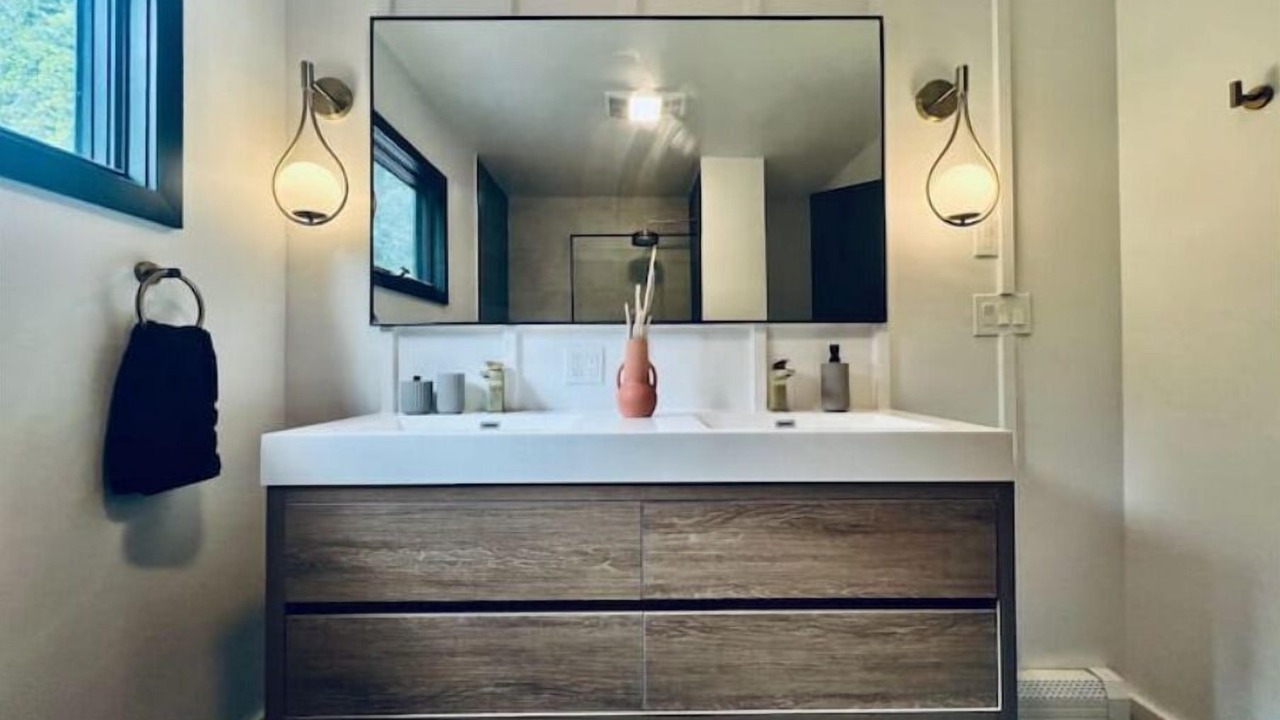 Photo of Bathroom in Warwick