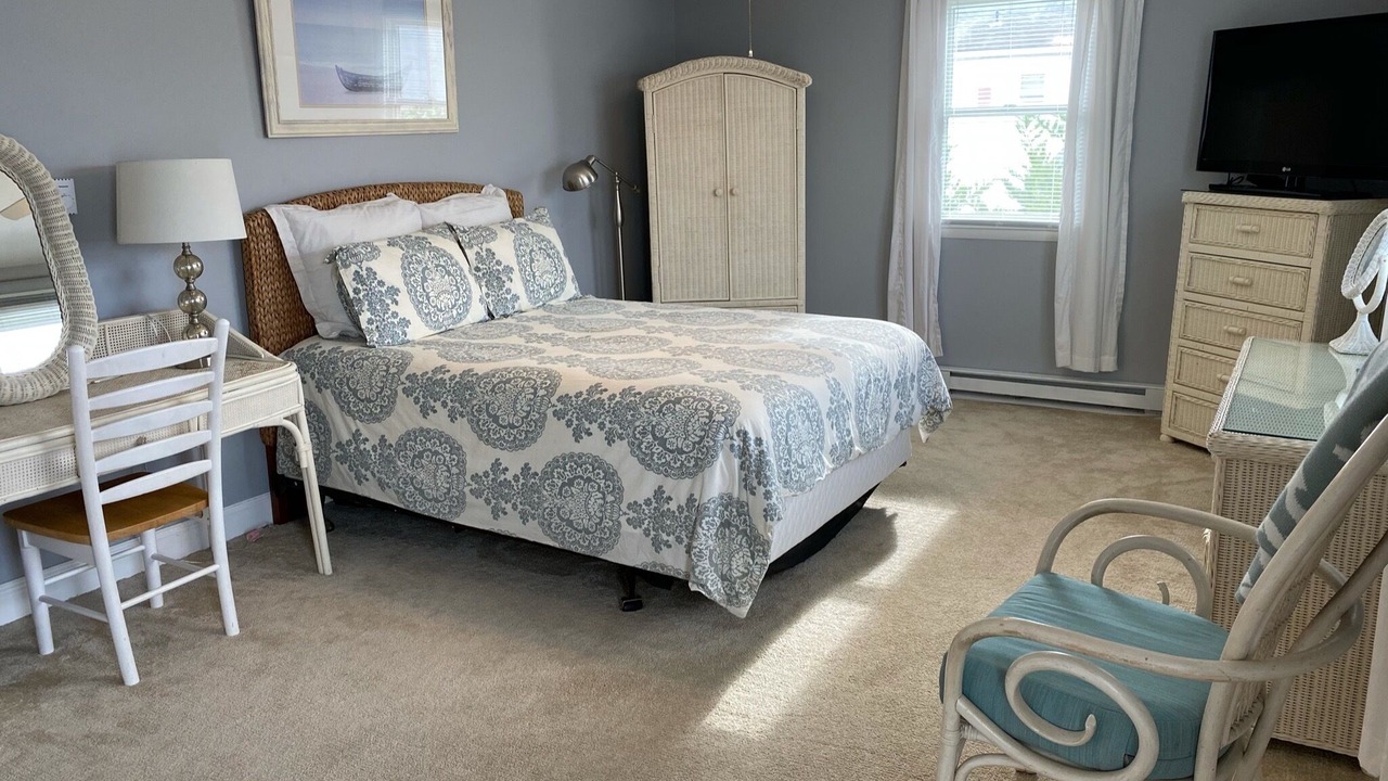 Photo of Bedroom in Avalon