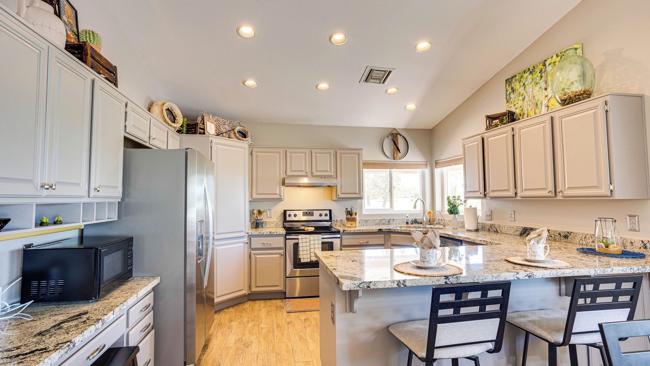 Photo of Kitchen in Cottonwood