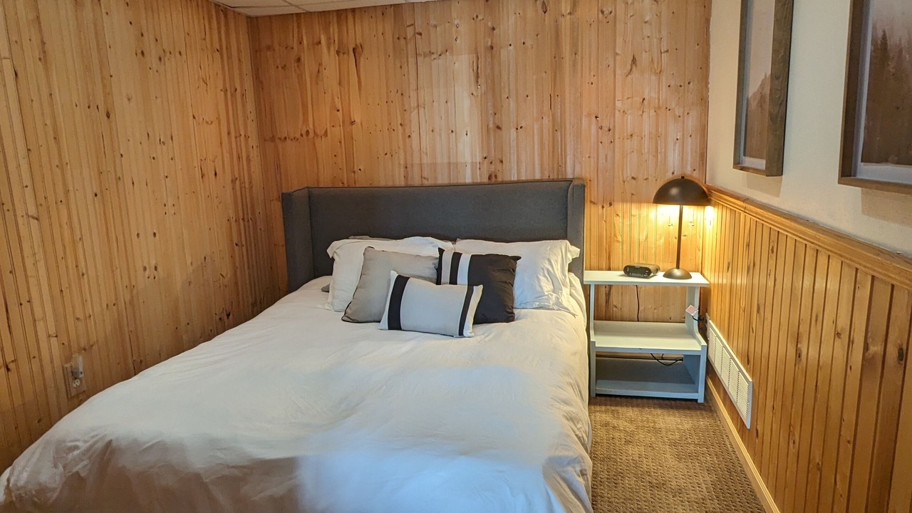 Photo of Bedroom in Edgerton