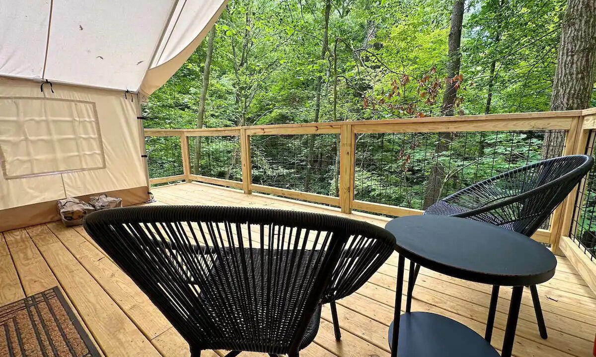 Photo of Patio Balcony in Cuyahoga Falls