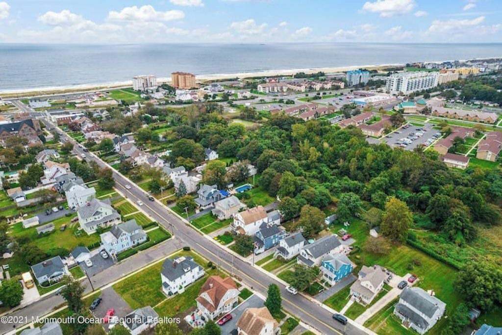 Photo of Outdoor in Long Branch