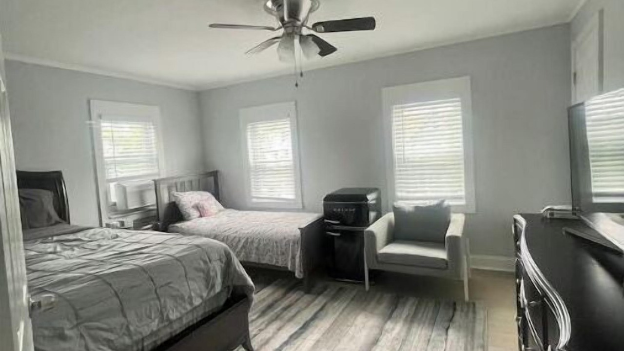 Photo of Bedroom in Long Branch