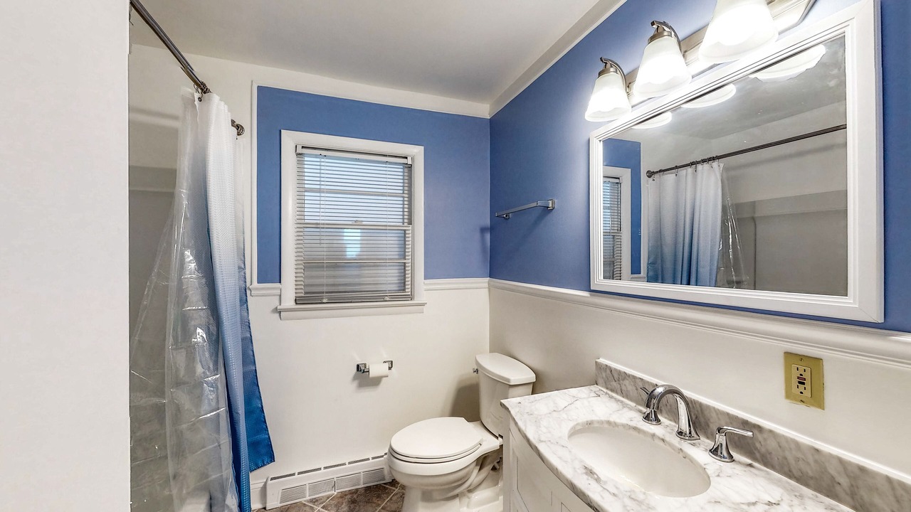 Photo of Bathroom in Shady Side