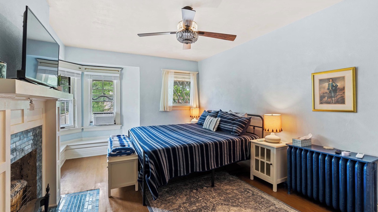 Photo of Bedroom in Downtown Toledo