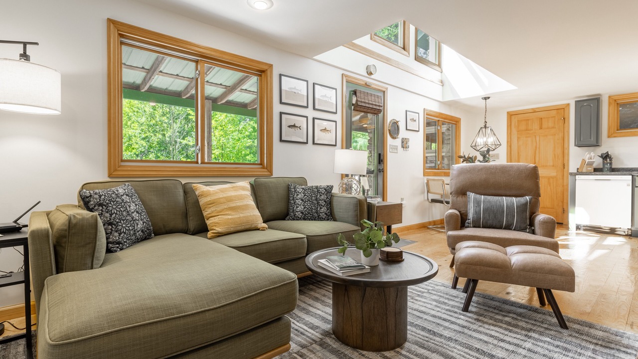 Photo of Livingroom in Bellefonte