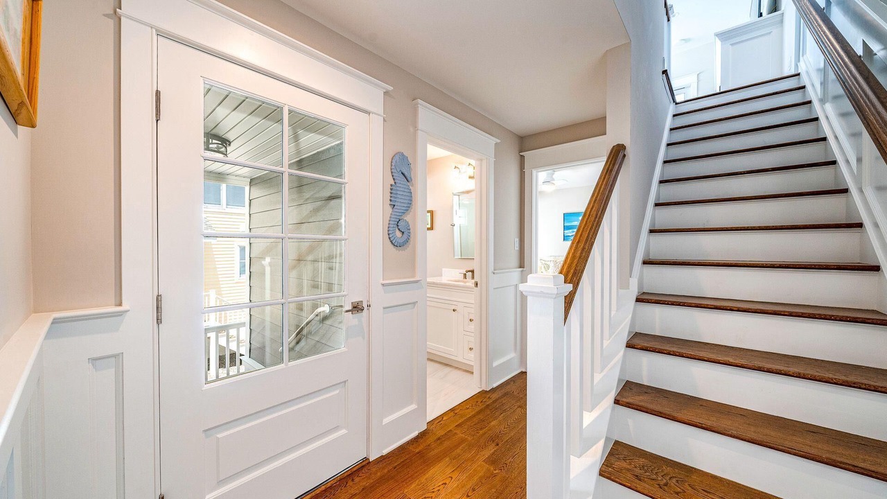 Photo of Bedroom in Avalon