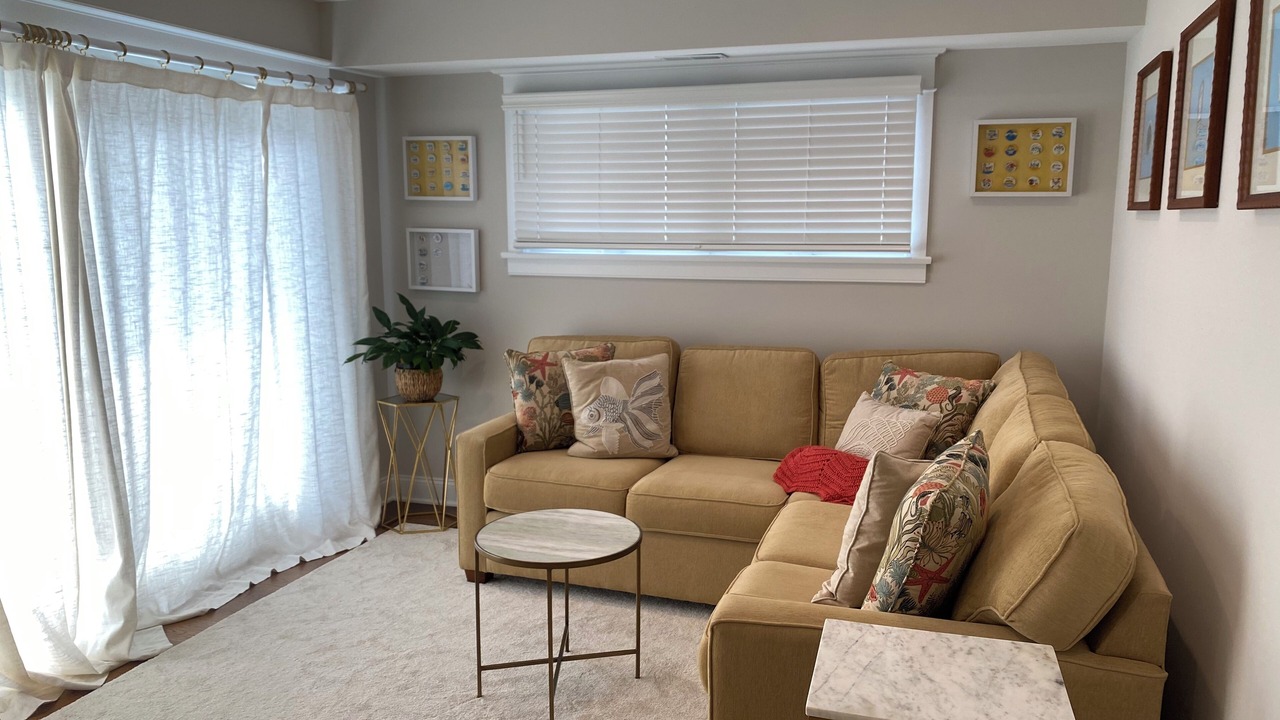 Photo of Livingroom in Avalon