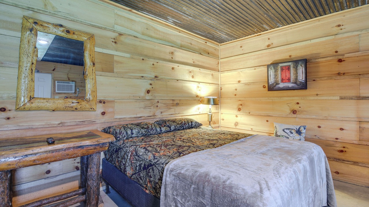Photo of Bedroom in Winona