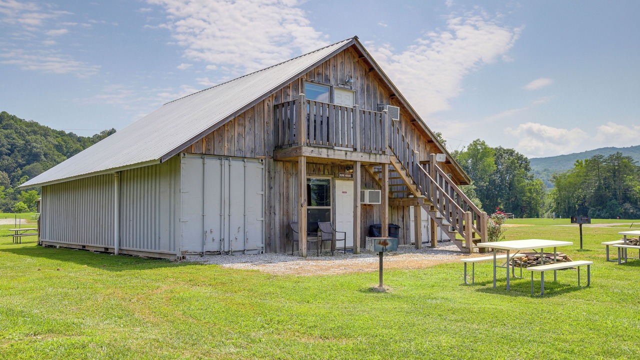 Photo of Outdoor in Winona