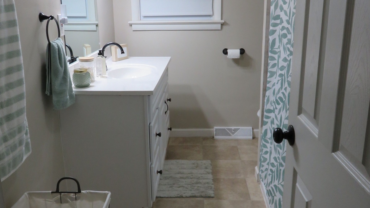 Photo of Bathroom in Conestoga