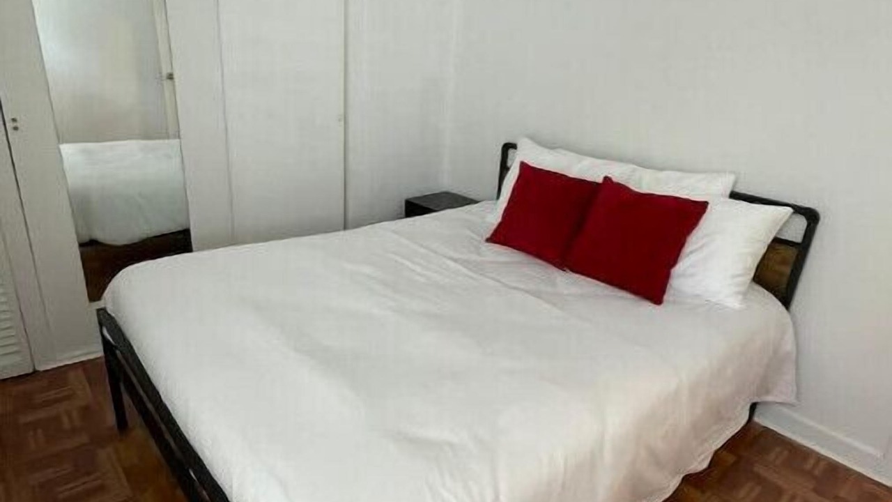 Photo of Bedroom in Orange