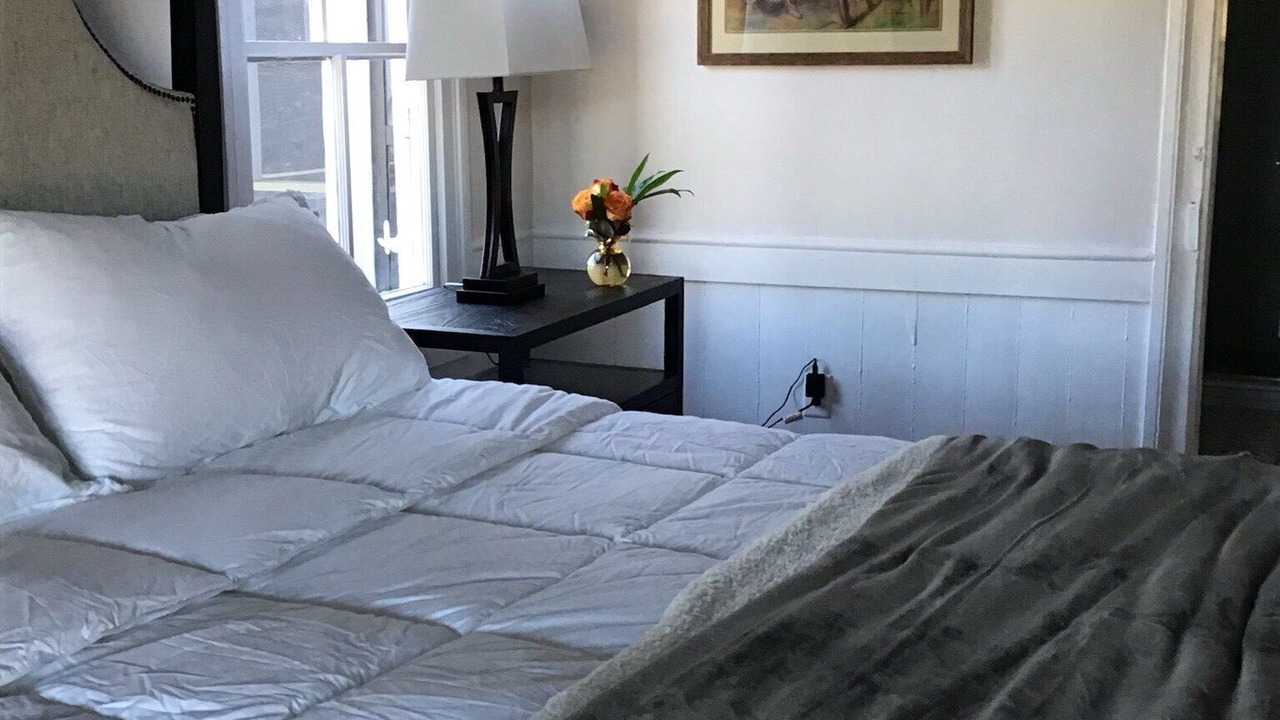 Photo of Bedroom in Simmonsville