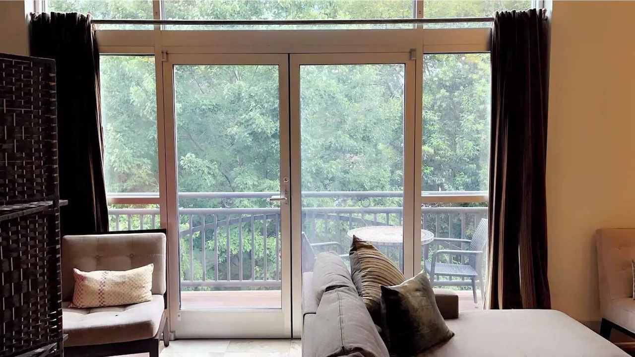 Photo of Livingroom in NoDa
