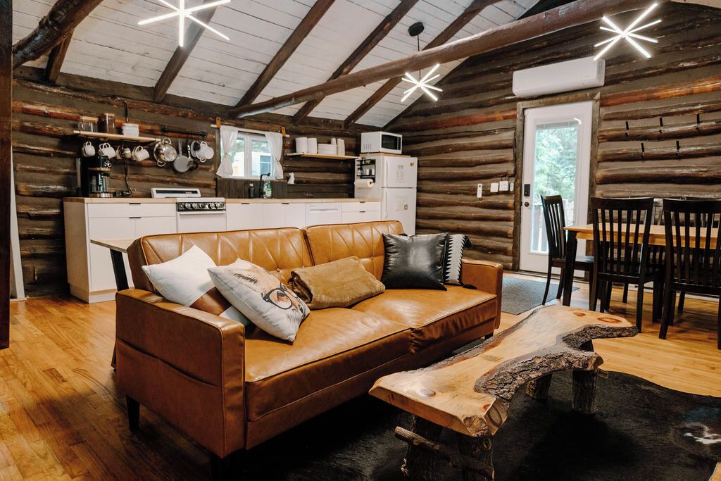 Photo of Livingroom in Clarington