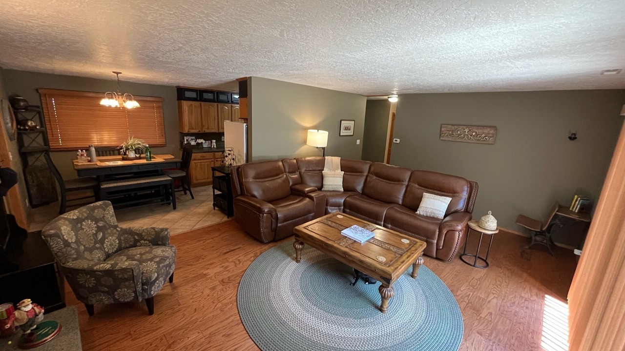 Photo of Livingroom in Warm Springs