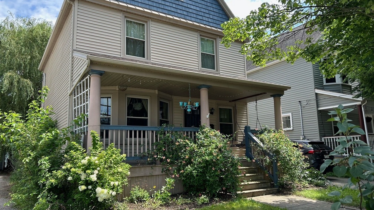 Photo of Outdoor in Edgewater Hill
