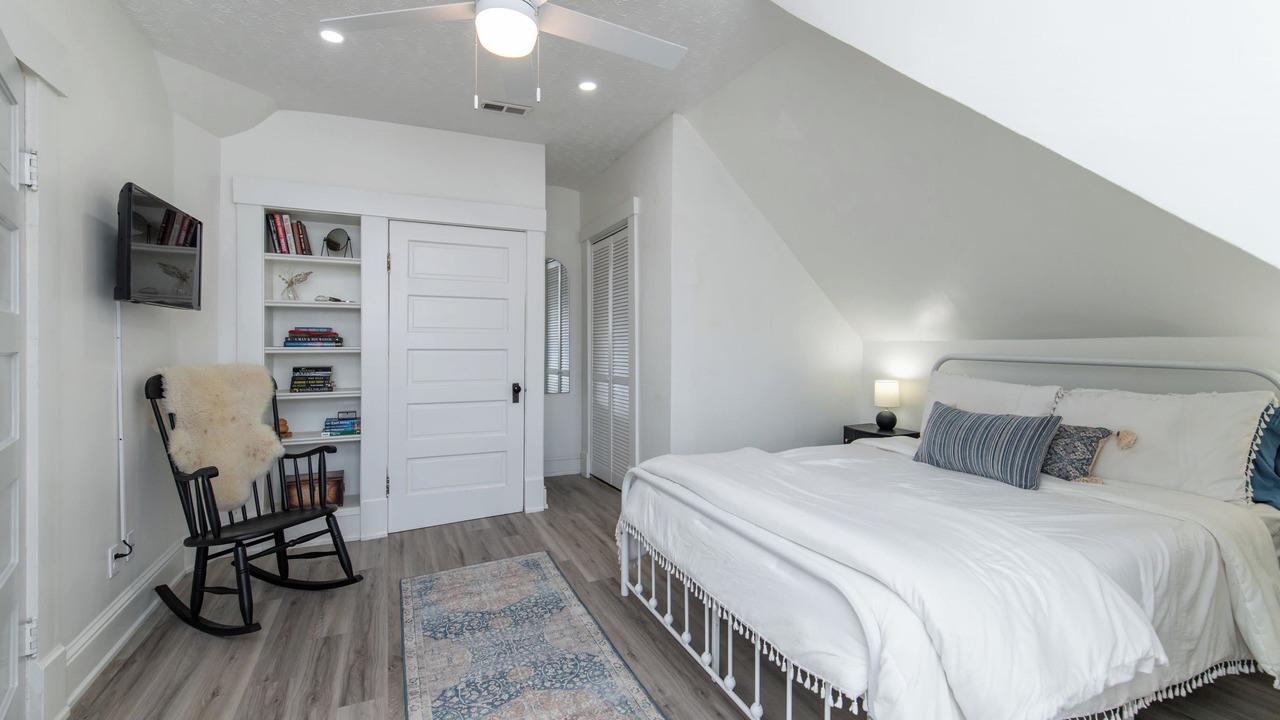 Photo of Bedroom in Frankfort