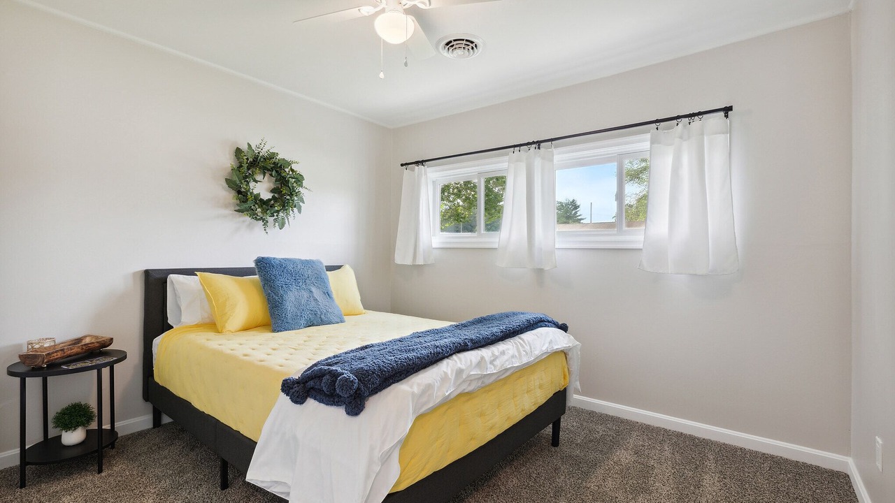 Photo of Bedroom in Newark