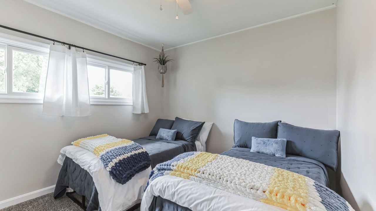 Photo of Bedroom in Newark