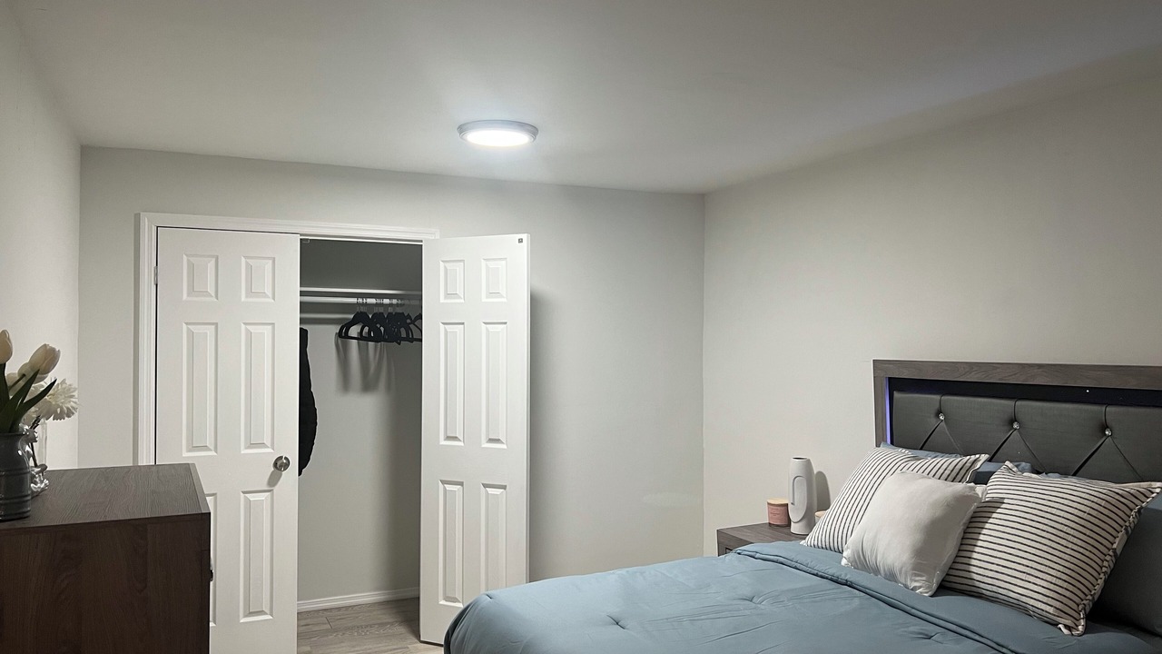 Photo of Bedroom in Clason Point