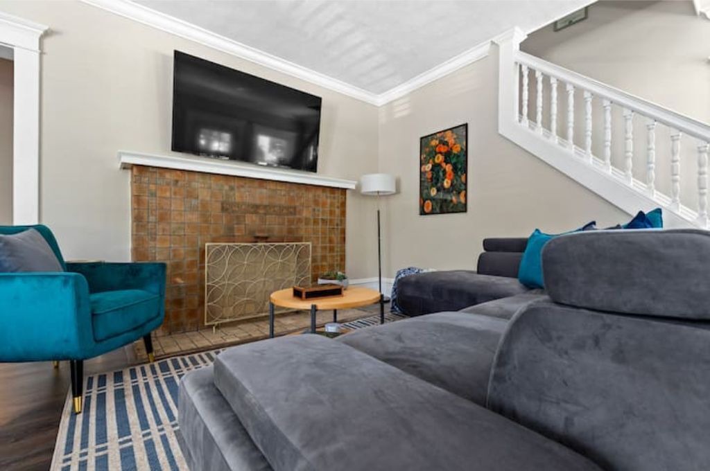 Photo of Livingroom in Erie
