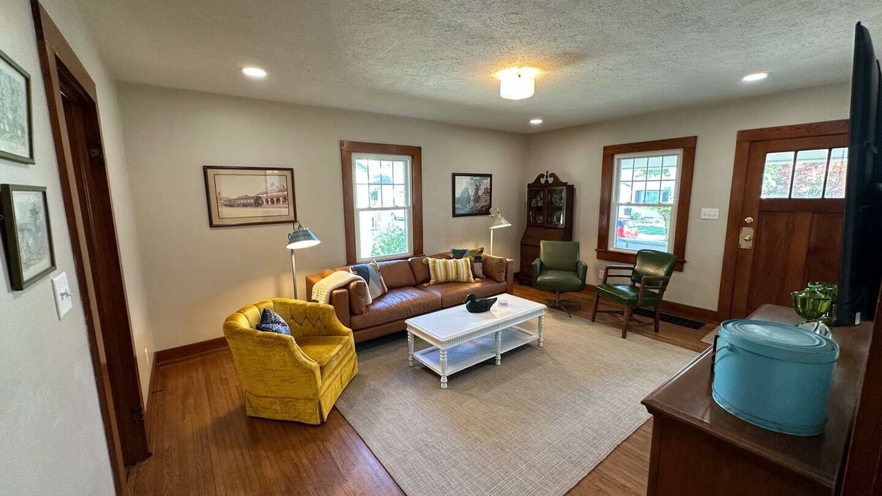 Photo of Livingroom in Van Wert