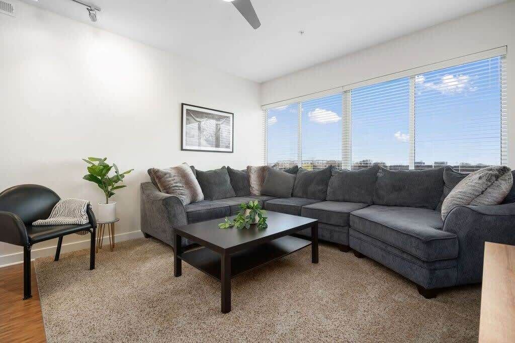 Photo of Livingroom in Grandview Heights