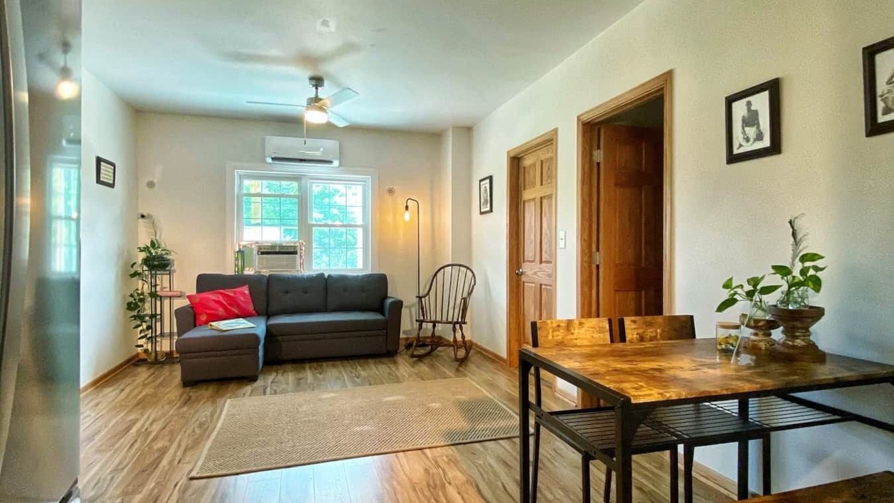 Photo of Bedroom in New Vrindaban