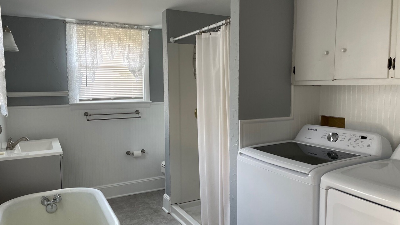 Photo of Bathroom in Island Heights