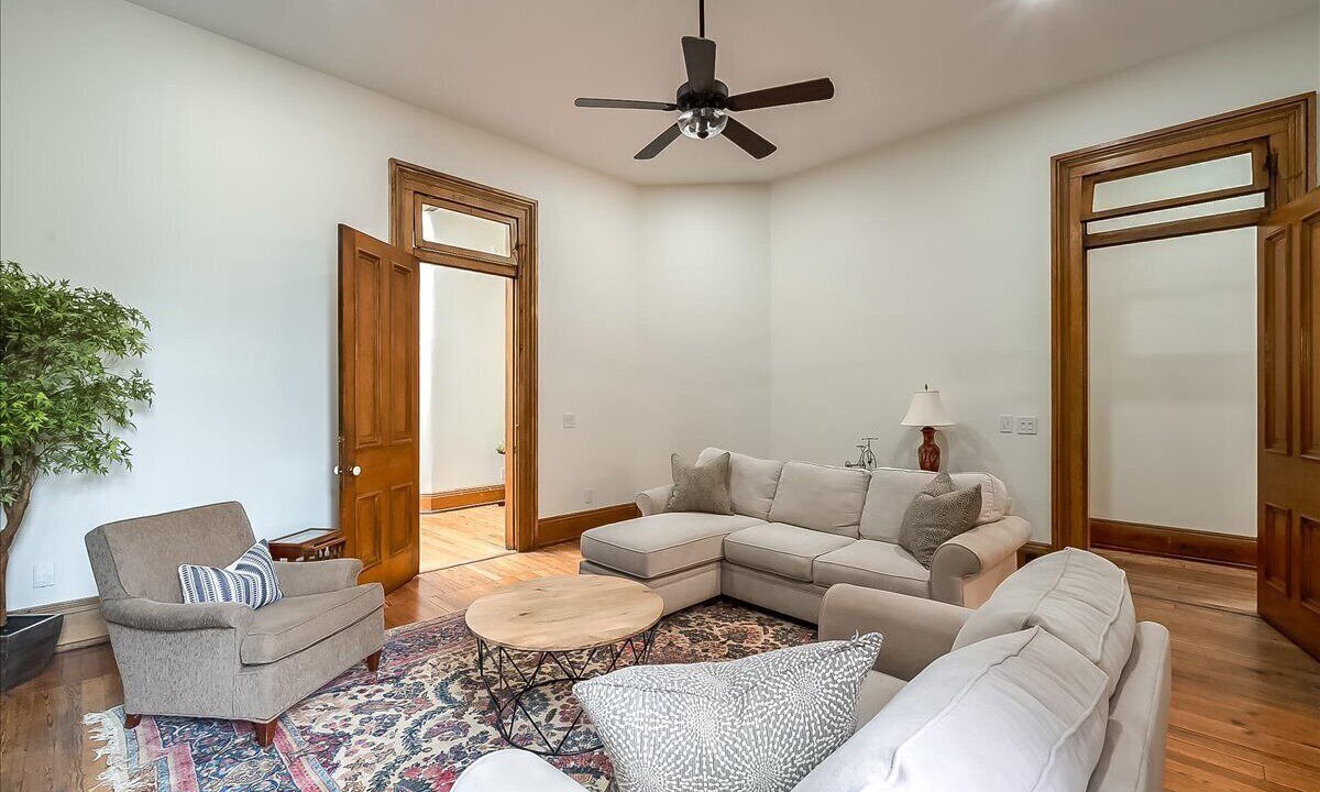 Photo of Livingroom in Frankfort