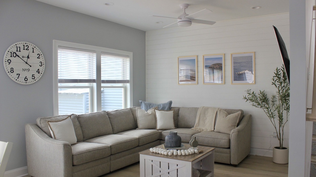 Photo of Livingroom in Lavallette