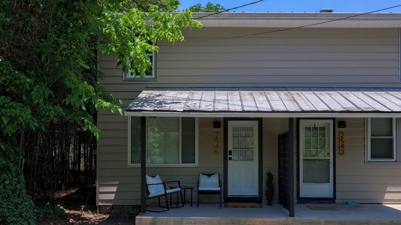 Photo of Outdoor in Elizabethtown