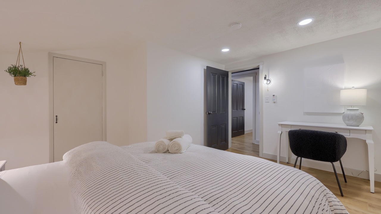 Photo of Bedroom in Elizabethtown