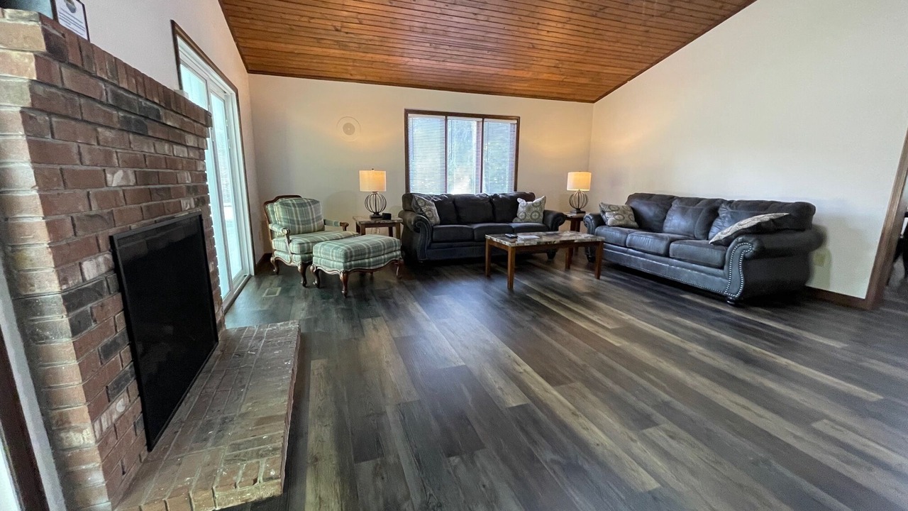 Photo of Livingroom in Apple Valley