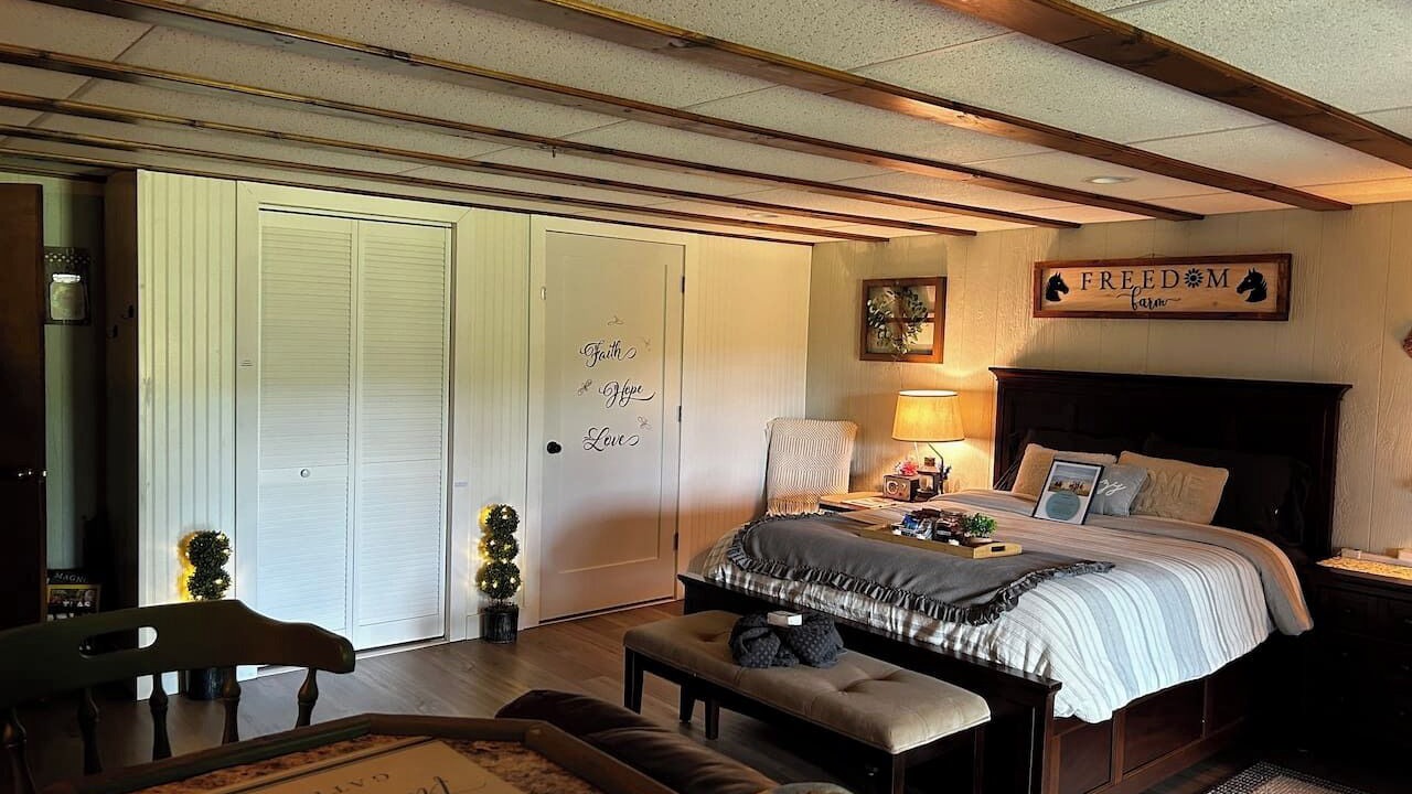 Photo of Bedroom in Hadley