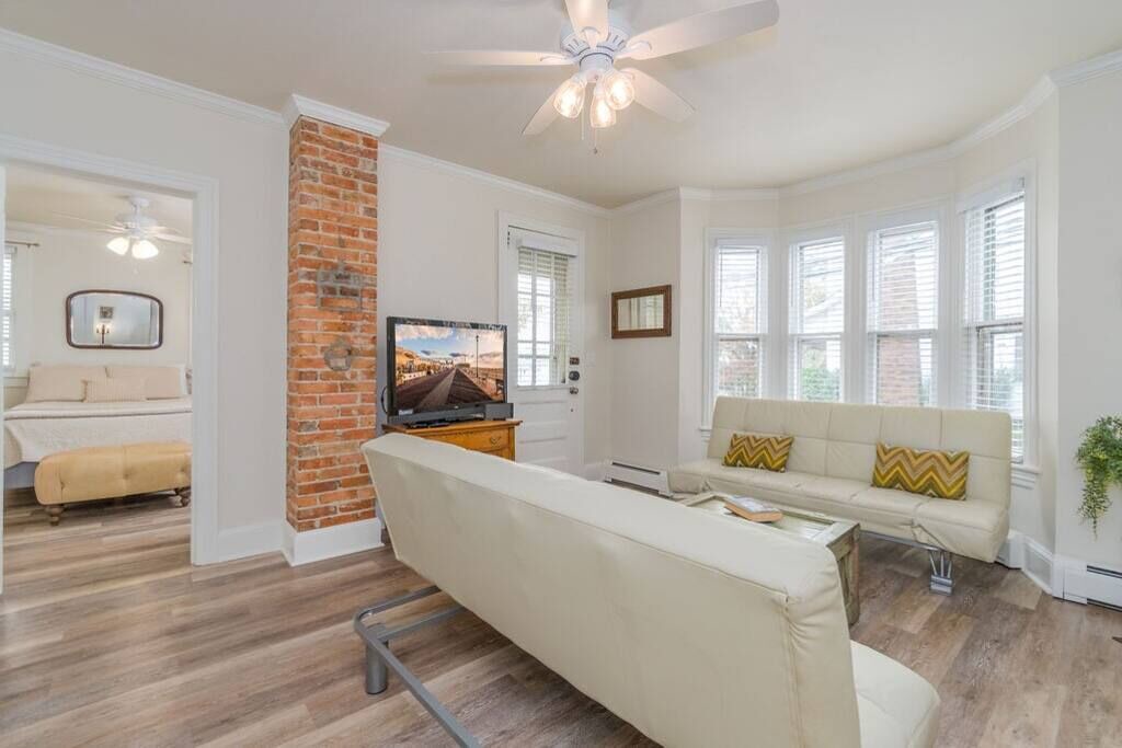 Photo of Livingroom in Ocean Grove